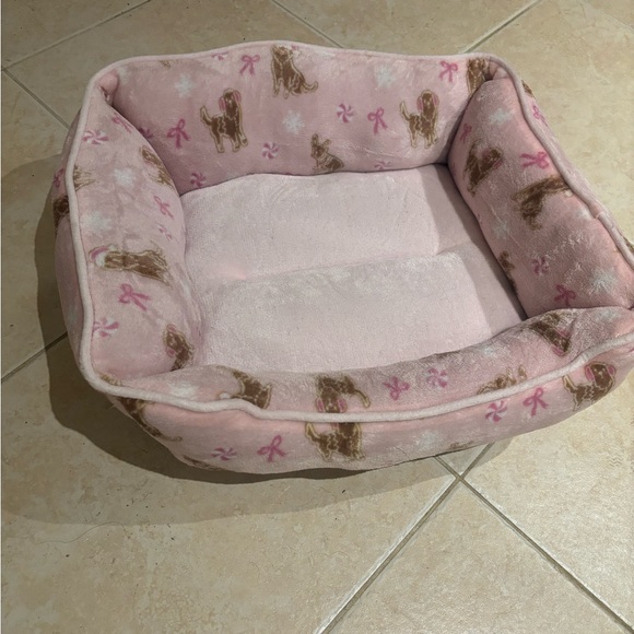 Cozy Pink Dog Bed with Cute Patterns pink pet bed - Picture 3 of 3